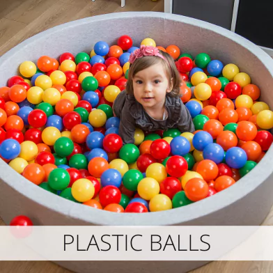 Plastic Play Balls