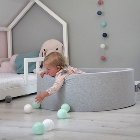 KiddyMoon Baby Foam Ball Pit with Balls 7cm /  2.75in Certified made in EU, Light Grey: White/ Grey/ Mint