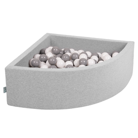 KiddyMoon Soft Ball Pit Quarter Angular ∅ 7cm / 2.75In for Kids, Foam Ball Pool Baby Playballs, Made In The EU, light grey:white/grey, 90x30cm/300 balls