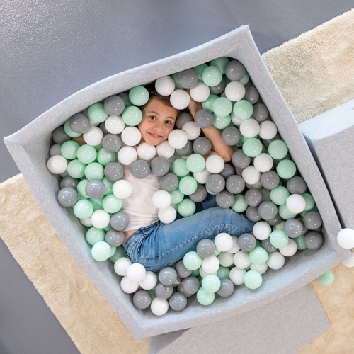 KiddyMoon Baby Foam Ball Pit with Balls ∅ 7cm / 2.75in Square Made in EU, light grey: white/grey/mint