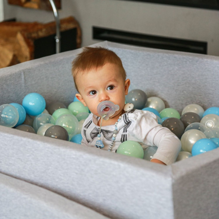 KiddyMoon Soft Ball Pit Square  ∅ 7Cm / 2.75In For Kids, Foam Ball Pool Baby Playballs Children, Made In The EU, light grey:pearl-grey-transparent-babyblue-mint, 120x30cm/1000 balls