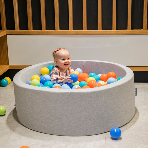 KiddyMoon Baby Foam Ball Pit with Balls ∅ 7cm / 2.75in Made in EU, l.grey:l.green/orange/turquois/blue/babyBlue/yellw, 90x30cm/200 balls