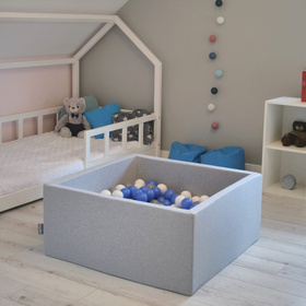 KiddyMoon Soft Ball Pit Quarter Angular ∅ 7cm / 2.75In for Kids, Foam Ball Pool Baby Playballs, Made In The EU, light grey:grey/white/blue, 90x30cm/200 balls