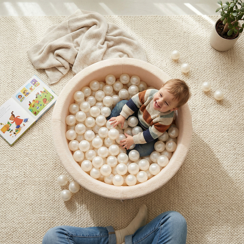 KiddyMoon Ball Pit for Baby with Teddy Plush, Large 7 cm Balls for a Fuller Ball Pit, From 8 Months, Removable Cover, Cream: Pastel Beige/Pastel Blue/White/Pearl, 90 x 30 cm / 300 Balls
