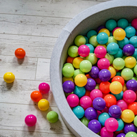 KiddyMoon Soft Ball Pit Round  ∅ 7Cm / 2.75In For Kids, Foam Ball Pool Baby Playballs Children, Made In The EU, lgrey:lgreen-yelow-turquoise-orange-dpink-purple, 120x30cm/200 balls