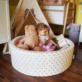 KiddyMoon Baby Foam Ball Pit with Balls ∅ 7cm / 2.75in Square Made in EU, light grey:light pink/pearl/transparent, 90x30cm/200 balls